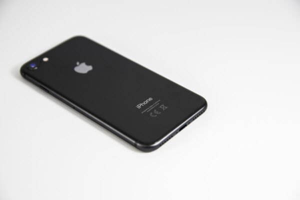 Apple iPhone Retina 6s Plus 64GB  – Silver - Image 2